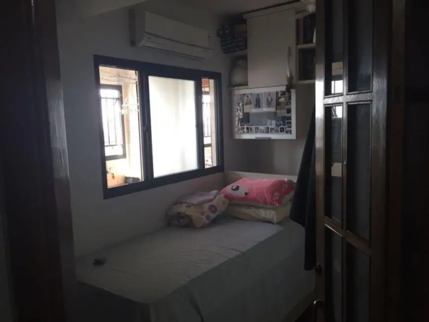 Apartamento com 2 quartos para alugar, 120m2 em Gonzaga, Santos - SP - imagem 8 Foto 8 de Apartamento com 2 quartos para alugar, 120m2 em Gonzaga, Santos - SP