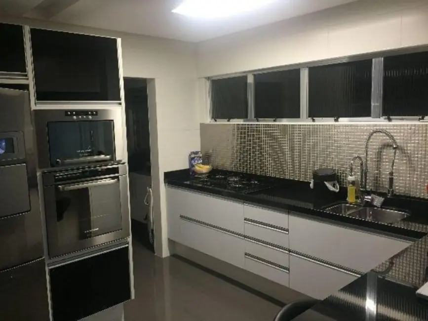 Apartamento com 2 quartos à venda, 82m2 em Campo Grande, Santos - SP - imagem 9 Foto 9 de Apartamento com 2 quartos à venda, 82m2 em Campo Grande, Santos - SP