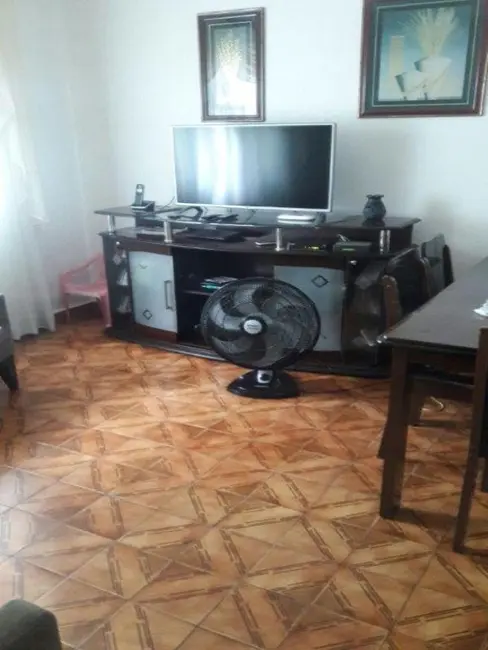 Foto 2 de Apartamento com 2 quartos à venda, 64m2 em Encruzilhada, Santos - SP