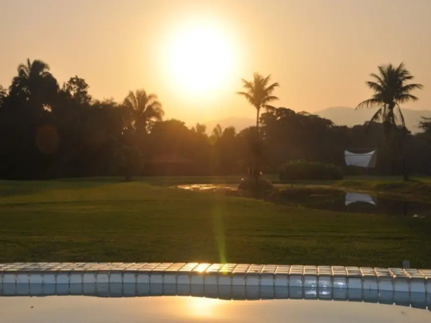 Foto 2 de Casa com 5 quartos à venda, 345m2 em Balneário Praia do Pernambuco, Guaruja - SP