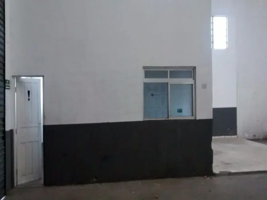 Armazém / Galpão para alugar, 2200m2 em Macuco, Santos - SP - imagem 8 Foto 8 de Armazém / Galpão para alugar, 2200m2 em Macuco, Santos - SP