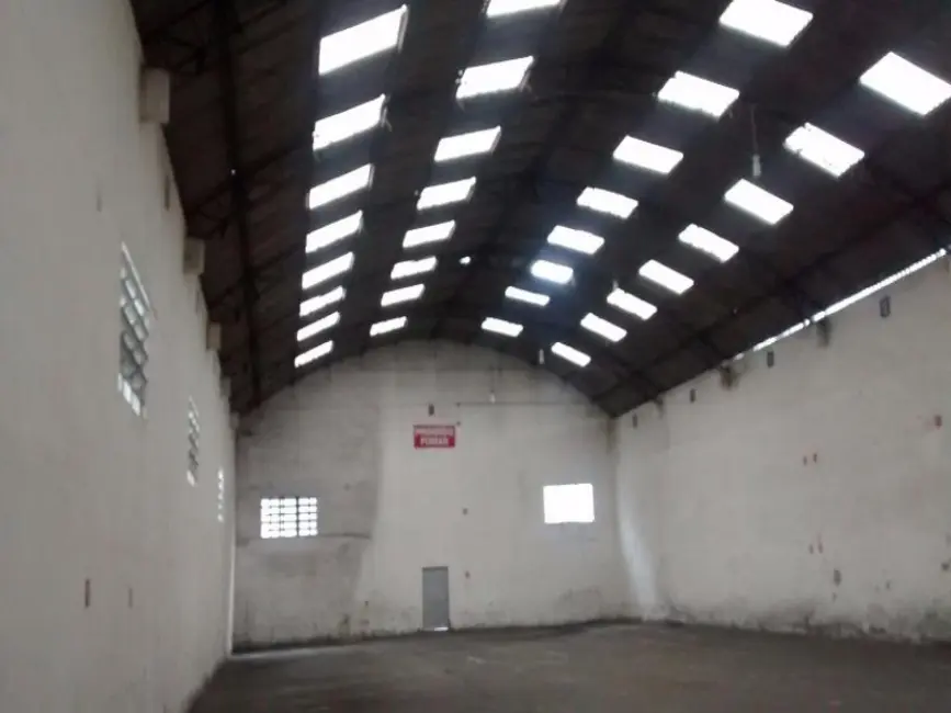 Armazém / Galpão para alugar, 2200m2 em Macuco, Santos - SP - imagem 6 Foto 6 de Armazém / Galpão para alugar, 2200m2 em Macuco, Santos - SP