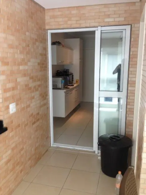Apartamento com 2 quartos à venda, 108m2 em Gonzaga, Santos - SP - imagem 3 Foto 3 de Apartamento com 2 quartos à venda, 108m2 em Gonzaga, Santos - SP