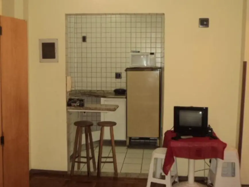 Foto 2 de Kitnet à venda, 45m2 em Boqueirão, Santos - SP