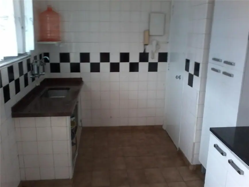 Foto 8 de Apartamento com 2 quartos à venda, 77m2 em Gonzaga, Santos - SP