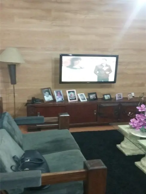 Foto 1 de Casa com 3 quartos à venda, 150m2 em Santos - SP