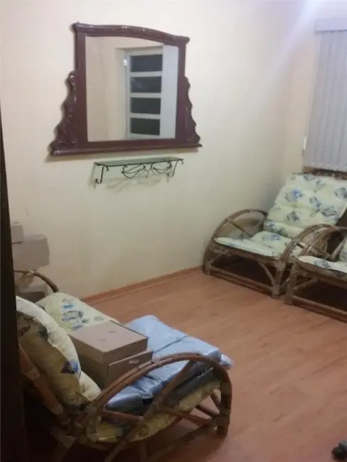 Foto 2 de Casa com 3 quartos à venda, 150m2 em Santos - SP