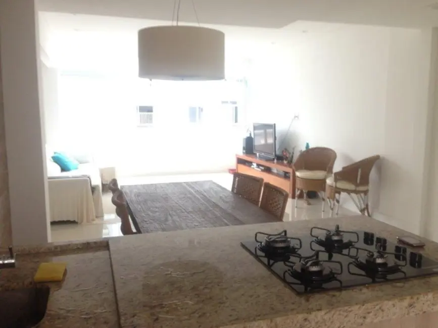 Apartamento com 3 quartos à venda, 146m2 em Gonzaga, Santos - SP - imagem 8 Foto 8 de Apartamento com 3 quartos à venda, 146m2 em Gonzaga, Santos - SP