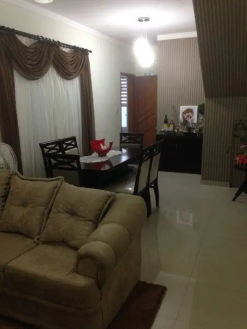 Foto 1 de Casa com 3 quartos à venda, 92m2 em Vila Belmiro, Santos - SP