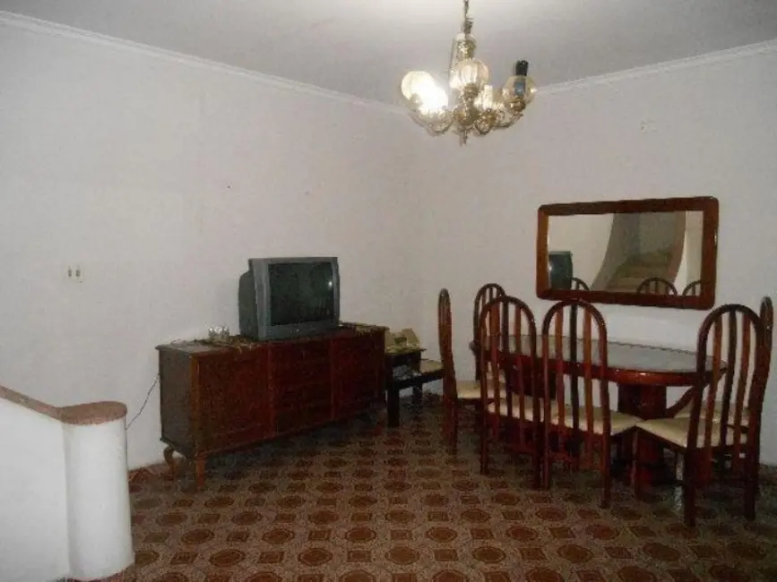 Foto 1 de Sobrado com 3 quartos à venda, 234m2 em Embaré, Santos - SP