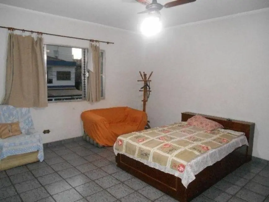 Foto 6 de Sobrado com 3 quartos à venda, 234m2 em Embaré, Santos - SP