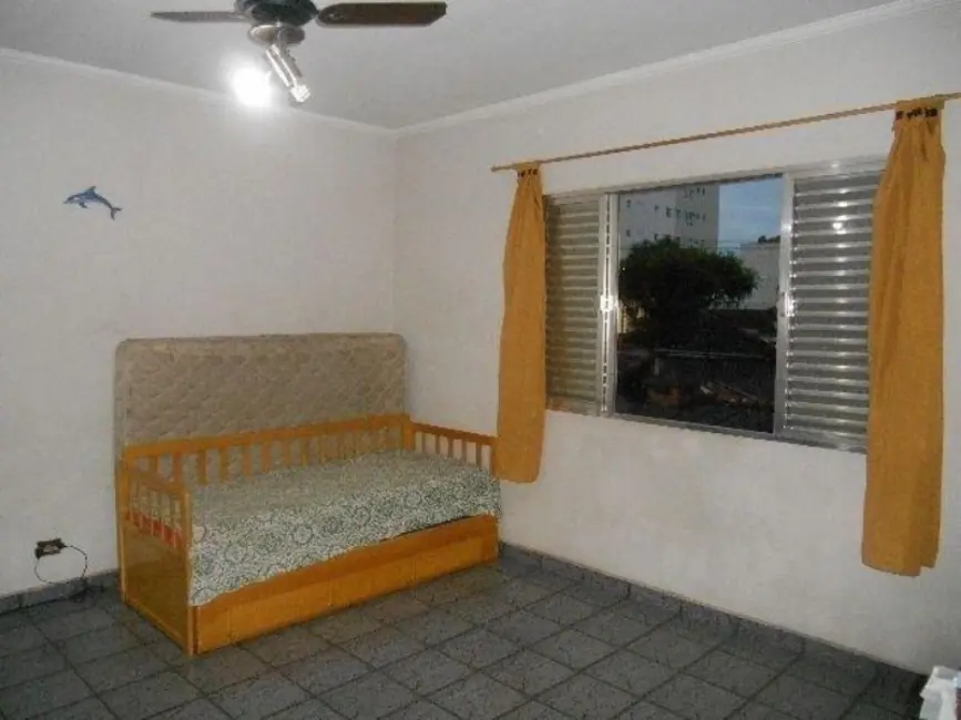 Foto 2 de Sobrado com 3 quartos à venda, 234m2 em Embaré, Santos - SP