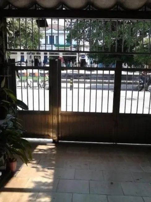 Foto 2 de Casa com 2 quartos à venda, 72m2 em Aparecida, Santos - SP