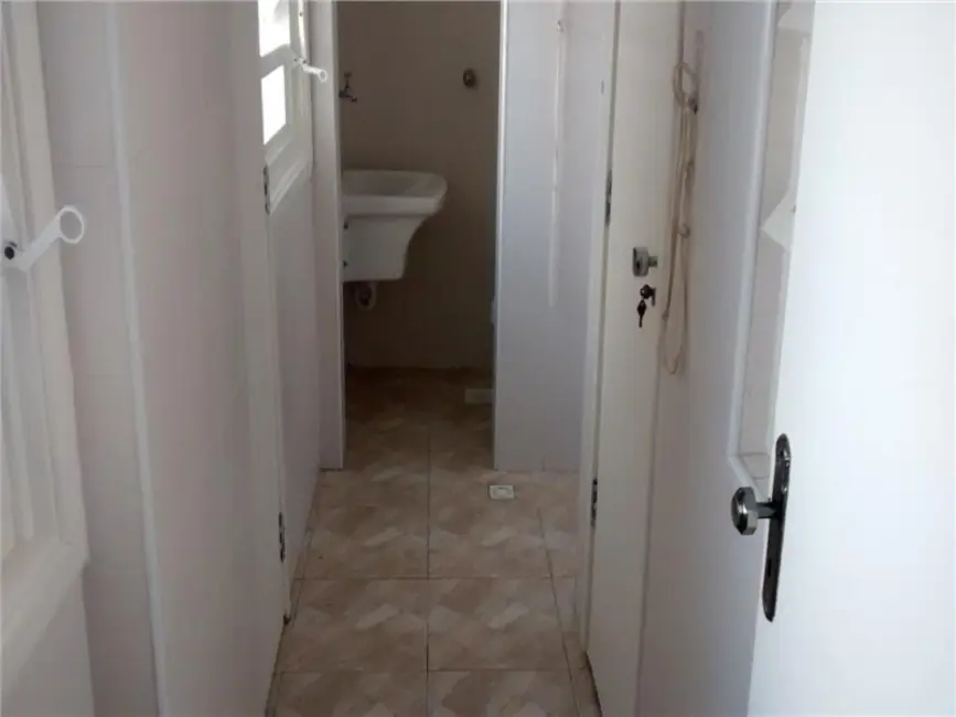 Apartamento com 2 quartos para alugar, 110m2 em José Menino, Santos - SP - imagem 7 Foto 7 de Apartamento com 2 quartos para alugar, 110m2 em José Menino, Santos - SP