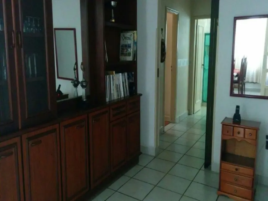 Foto 9 de Apartamento com 3 quartos à venda, 200m2 em Gonzaga, Santos - SP