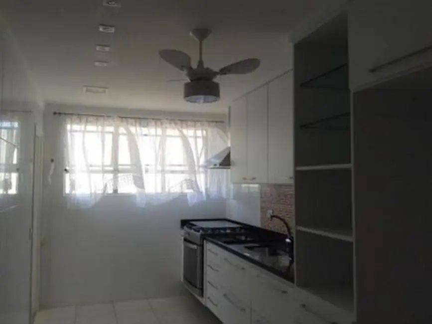 Apartamento com 2 quartos para alugar, 97m2 em Pompéia, Santos - SP - imagem 4 Foto 4 de Apartamento com 2 quartos para alugar, 97m2 em Pompéia, Santos - SP