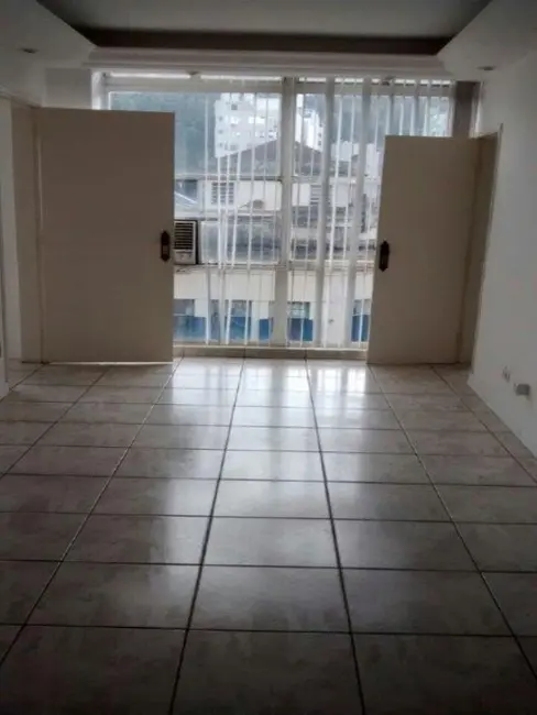 Sala Comercial para alugar, 56m2 em Centro, Santos - SP - imagem 2 Foto 2 de Sala Comercial para alugar, 56m2 em Centro, Santos - SP