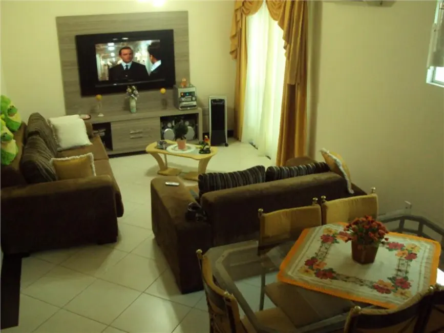 Foto 1 de Sobrado com 3 quartos à venda, 140m2 em Aparecida, Santos - SP