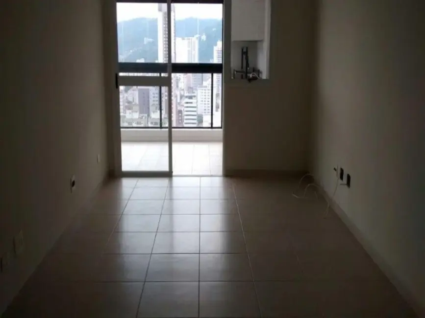Apartamento com 3 quartos à venda, 140m2 em Gonzaga, Santos - SP - imagem 3 Foto 3 de Apartamento com 3 quartos à venda, 140m2 em Gonzaga, Santos - SP