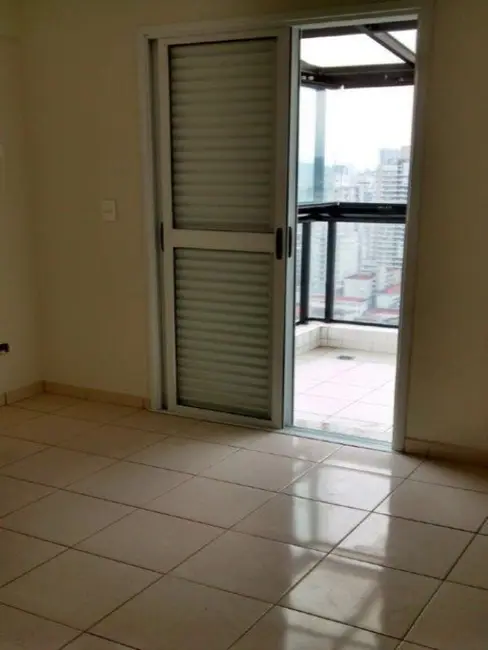 Apartamento com 3 quartos à venda, 140m2 em Gonzaga, Santos - SP - imagem 4 Foto 4 de Apartamento com 3 quartos à venda, 140m2 em Gonzaga, Santos - SP