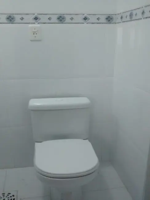 Apartamento com 2 quartos à venda, 70m2 em Gonzaga, Santos - SP - imagem 5 Foto 5 de Apartamento com 2 quartos à venda, 70m2 em Gonzaga, Santos - SP