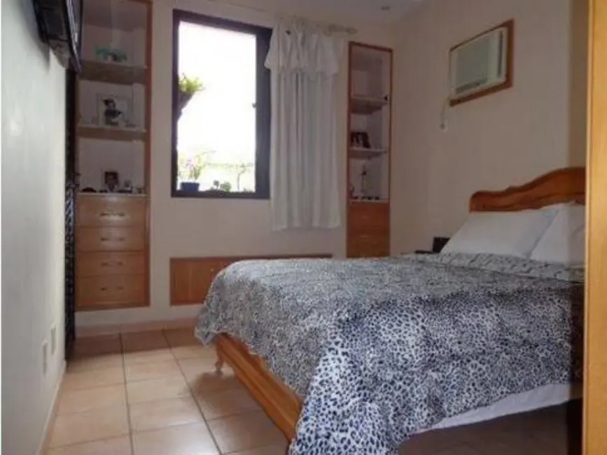 Foto 5 de Apartamento com 2 quartos à venda, 88m2 em Embaré, Santos - SP