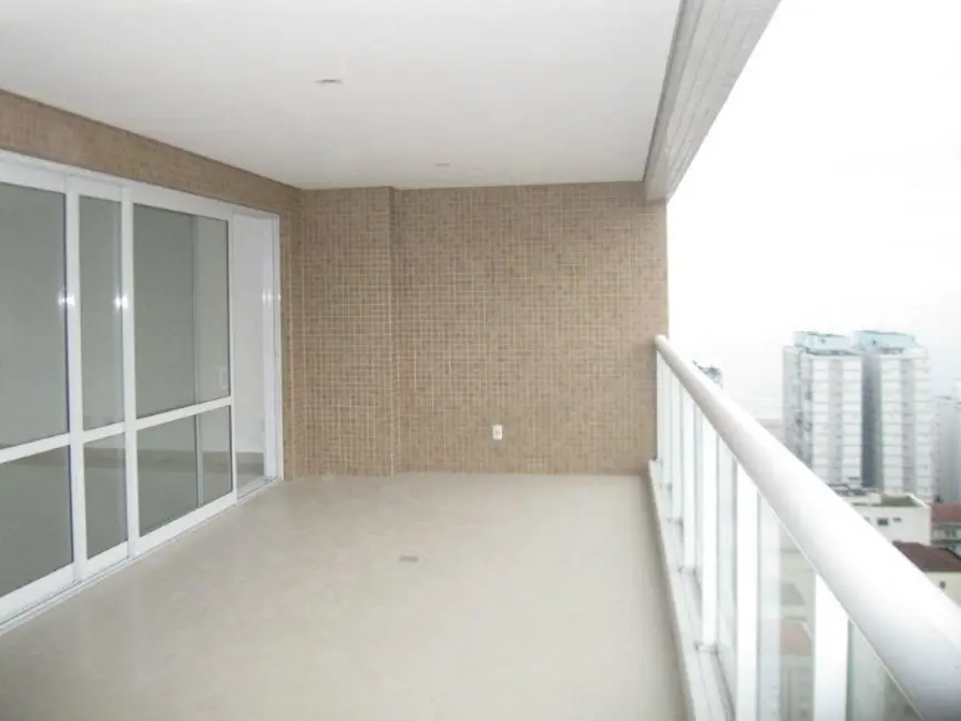 Foto 8 de Apartamento com 3 quartos à venda, 207m2 em Gonzaga,  - SP