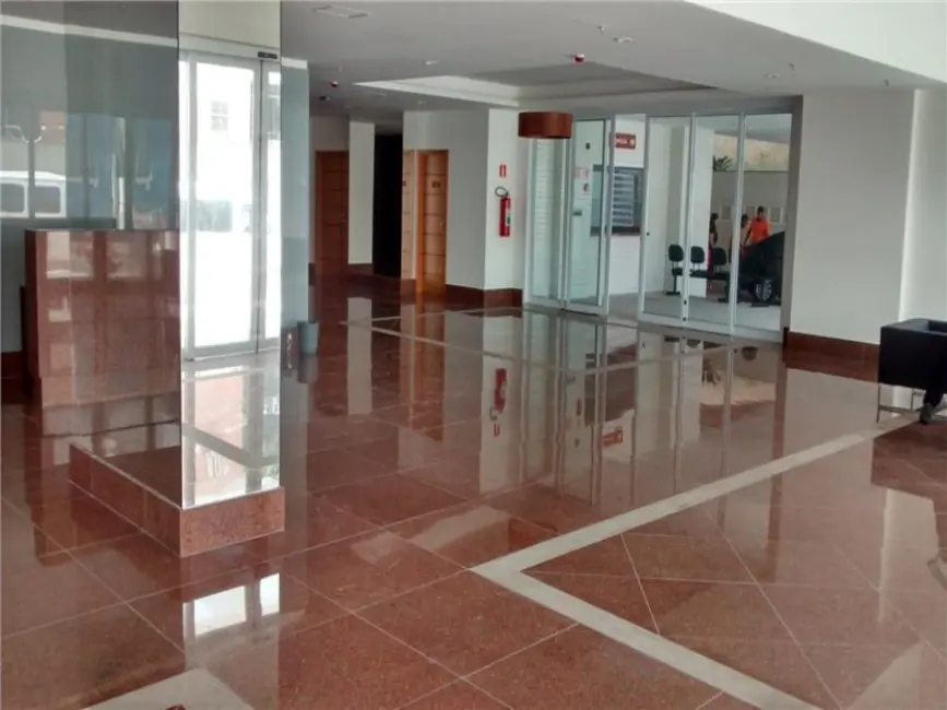 Sala Comercial à venda e para alugar, 60m2 em Centro, Santos - SP - imagem 8 Foto 8 de Sala Comercial à venda e para alugar, 60m2 em Centro, Santos - SP