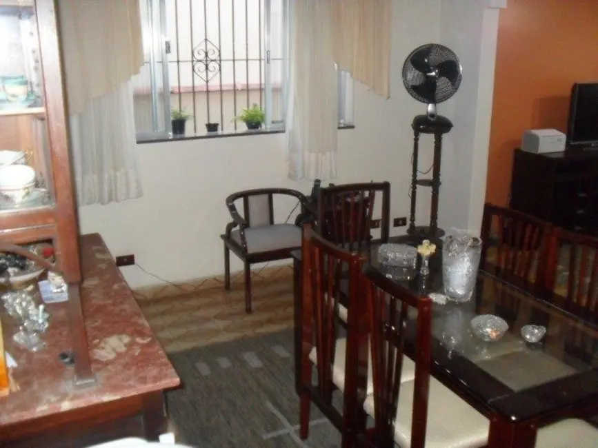 Casa com 3 quartos à venda e para alugar, 154m2 em Embaré, Santos - SP - imagem 6 Foto 6 de Casa com 3 quartos à venda e para alugar, 154m2 em Embaré, Santos - SP