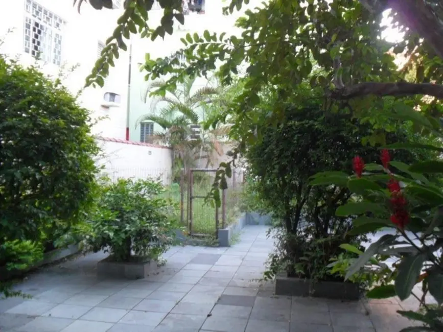 Casa com 3 quartos à venda e para alugar, 154m2 em Embaré, Santos - SP - imagem 4 Foto 4 de Casa com 3 quartos à venda e para alugar, 154m2 em Embaré, Santos - SP