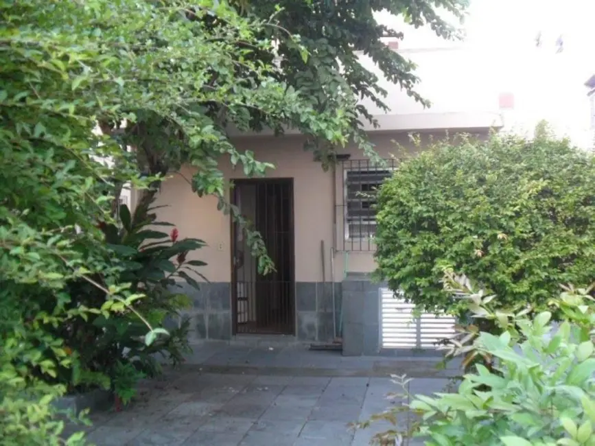 Foto 2 de Casa com 3 quartos à venda e para alugar, 154m2 em Embaré, Santos - SP