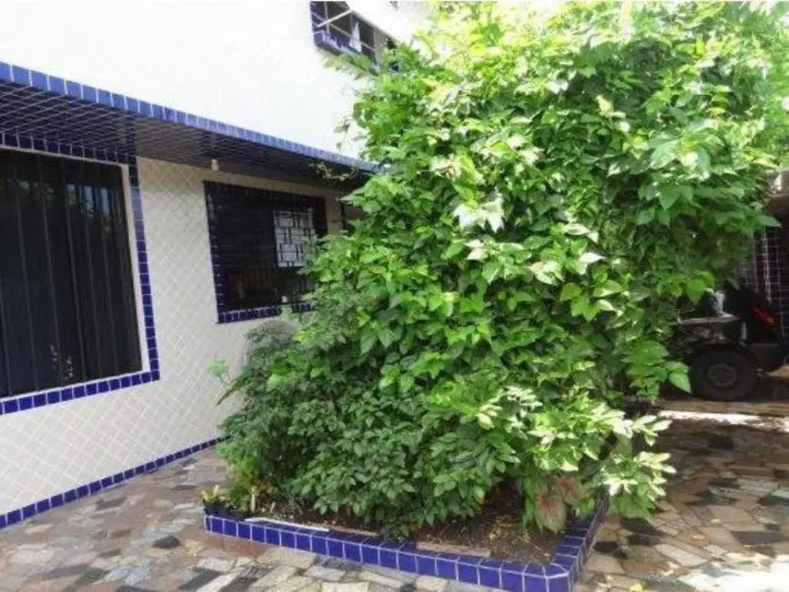 Foto 2 de Sobrado com 3 quartos à venda, 180m2 em Boqueirão, Santos - SP