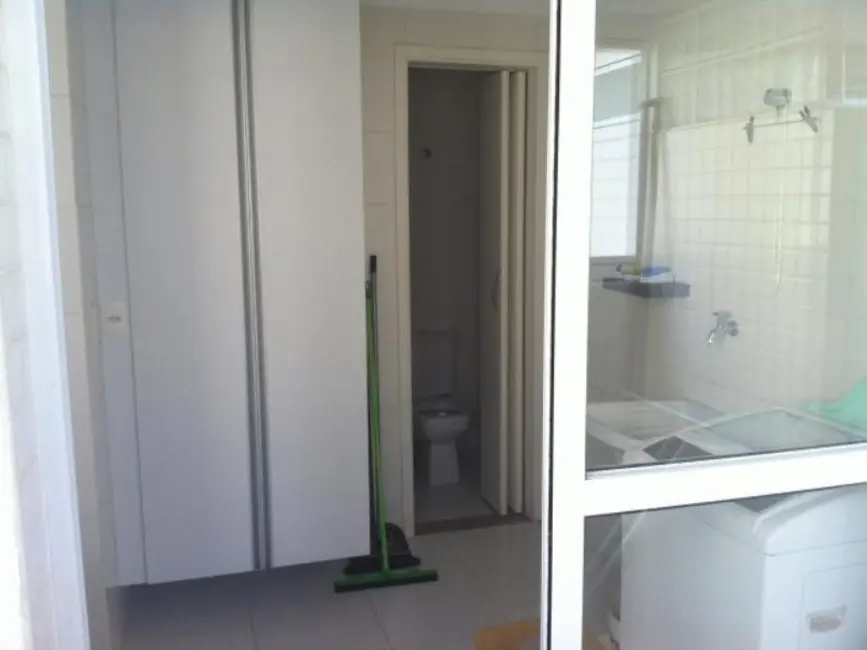 Apartamento com 3 quartos à venda, 157m2 em Embaré, Santos - SP - imagem 4 Foto 4 de Apartamento com 3 quartos à venda, 157m2 em Embaré, Santos - SP