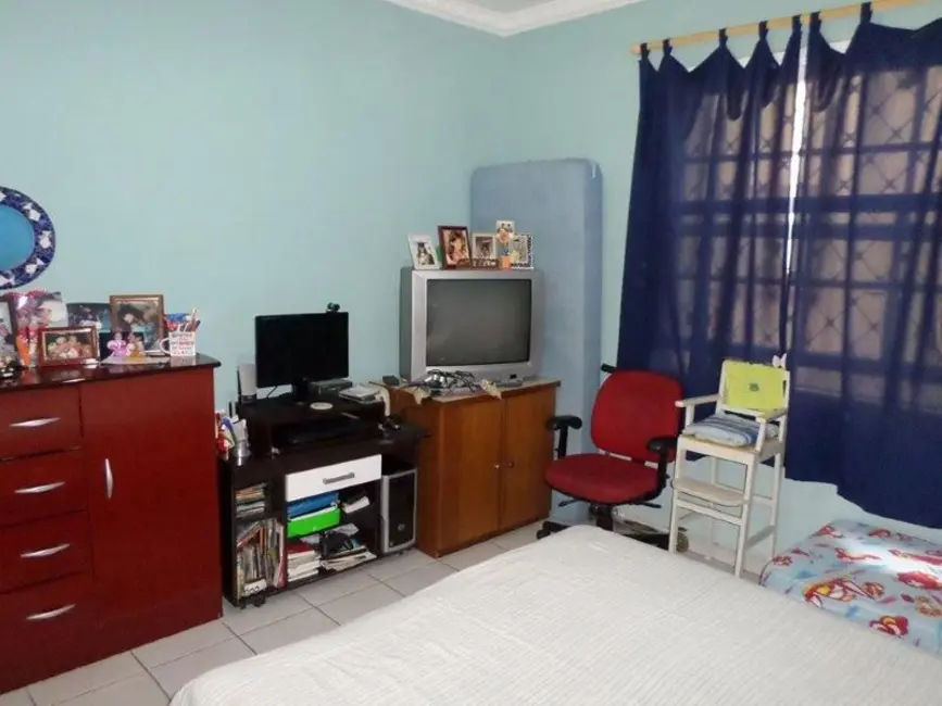 Foto 8 de Apartamento com 2 quartos à venda, 80m2 em Encruzilhada, Santos - SP