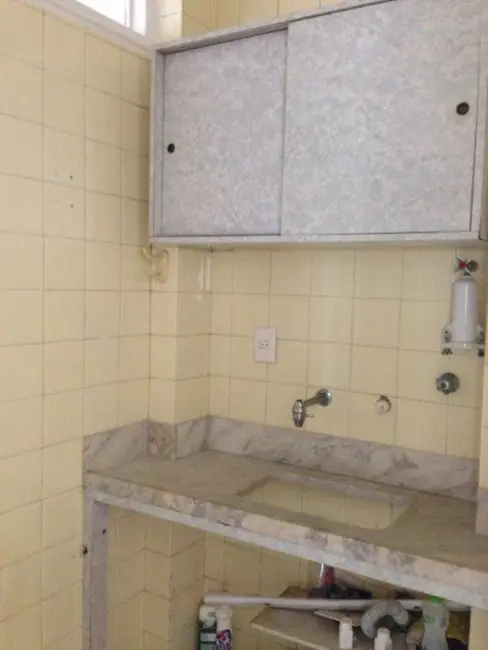 Apartamento com 1 quarto à venda, 40m2 em Gonzaga, Santos - SP - imagem 8 Foto 8 de Apartamento com 1 quarto à venda, 40m2 em Gonzaga, Santos - SP