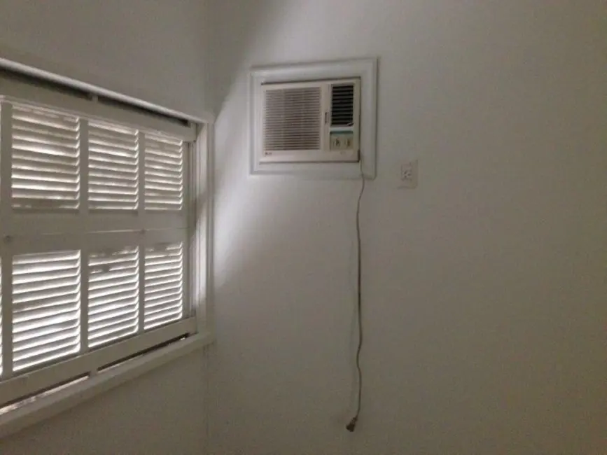 Apartamento com 1 quarto à venda, 40m2 em Gonzaga, Santos - SP - imagem 3 Foto 3 de Apartamento com 1 quarto à venda, 40m2 em Gonzaga, Santos - SP