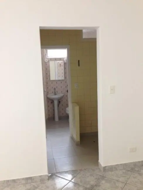 Apartamento com 1 quarto à venda, 40m2 em Gonzaga, Santos - SP - imagem 5 Foto 5 de Apartamento com 1 quarto à venda, 40m2 em Gonzaga, Santos - SP