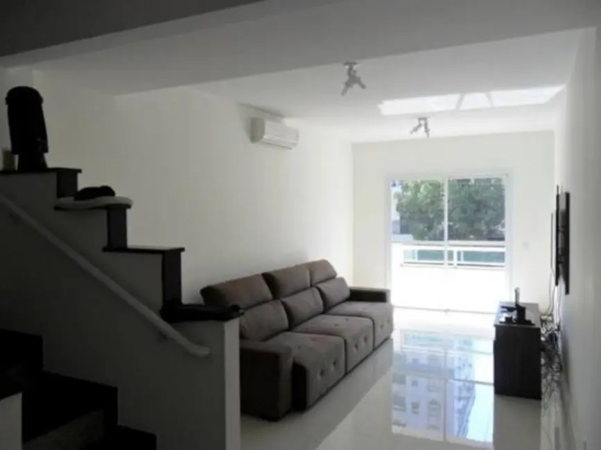 Foto 2 de Casa com 3 quartos à venda, 178m2 em Aparecida, Santos - SP