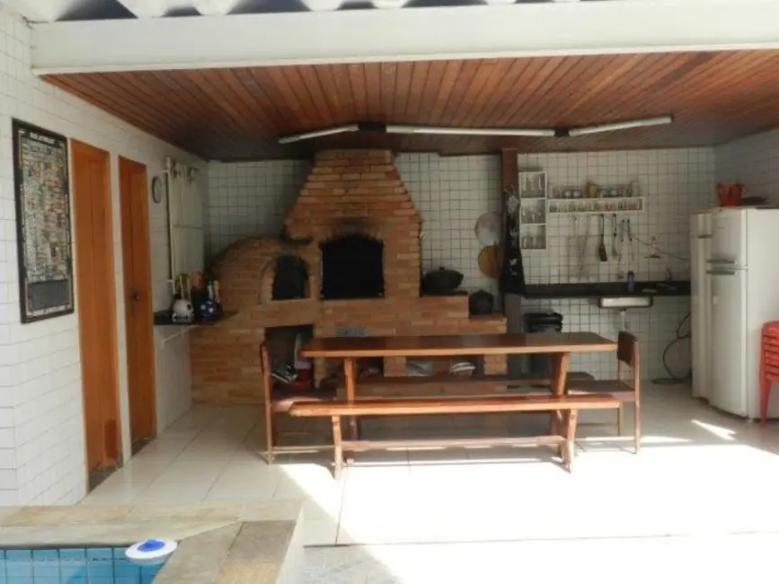 Foto 2 de Casa com 3 quartos à venda, 200m2 em Embaré, Santos - SP