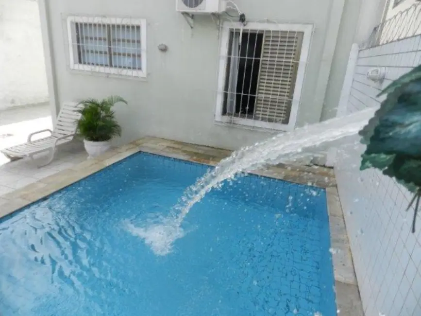 Foto 3 de Casa com 3 quartos à venda, 200m2 em Embaré, Santos - SP