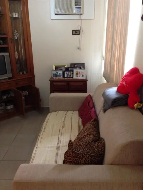 Foto 2 de Apartamento com 1 quarto para alugar, 60m2 em Boqueirão, Santos - SP