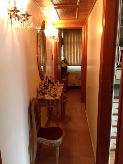 Apartamento com 1 quarto para alugar, 60m2 em Boqueirão, Santos - SP - imagem 3 Foto 3 de Apartamento com 1 quarto para alugar, 60m2 em Boqueirão, Santos - SP