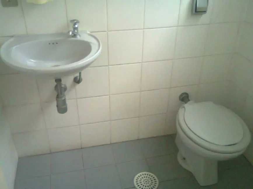 Sala Comercial à venda e para alugar, 40m2 em Santos - SP - imagem 3 Foto 3 de Sala Comercial à venda e para alugar, 40m2 em Santos - SP
