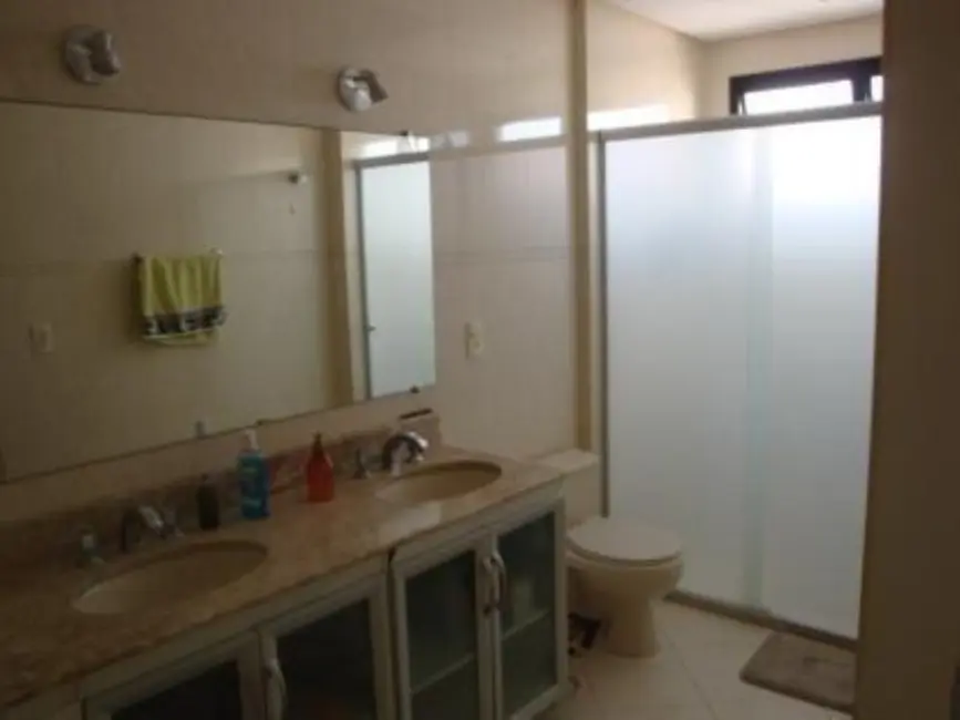 Apartamento com 4 quartos à venda, 370m2 em Gonzaga, Santos - SP - imagem 2 Foto 2 de Apartamento com 4 quartos à venda, 370m2 em Gonzaga, Santos - SP