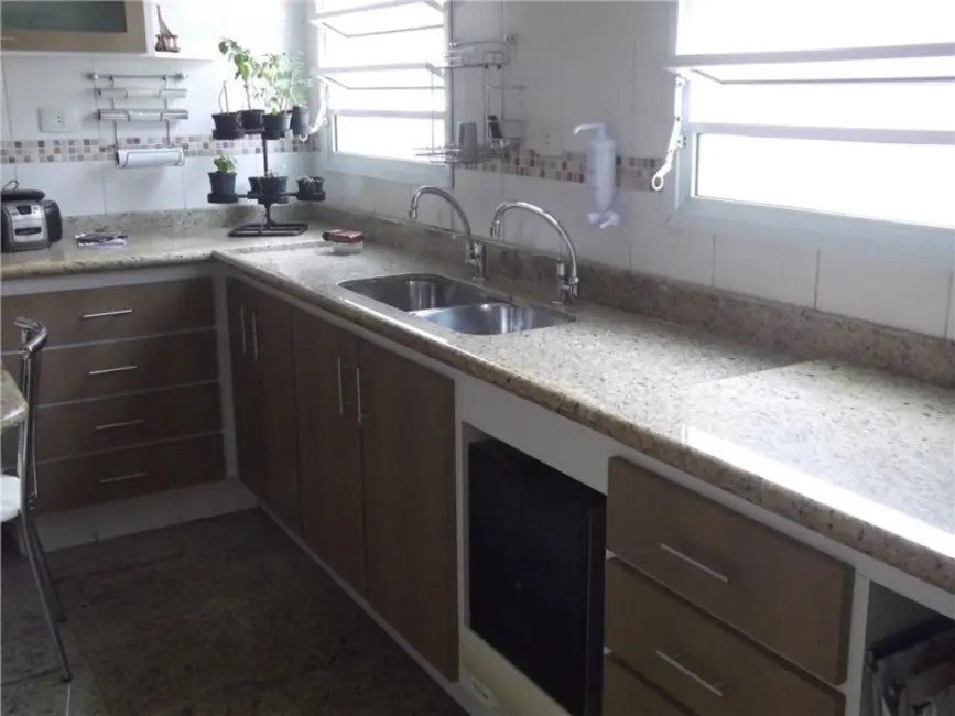 Foto 4 de Casa com 3 quartos à venda, 200m2 em Boqueirão, Santos - SP