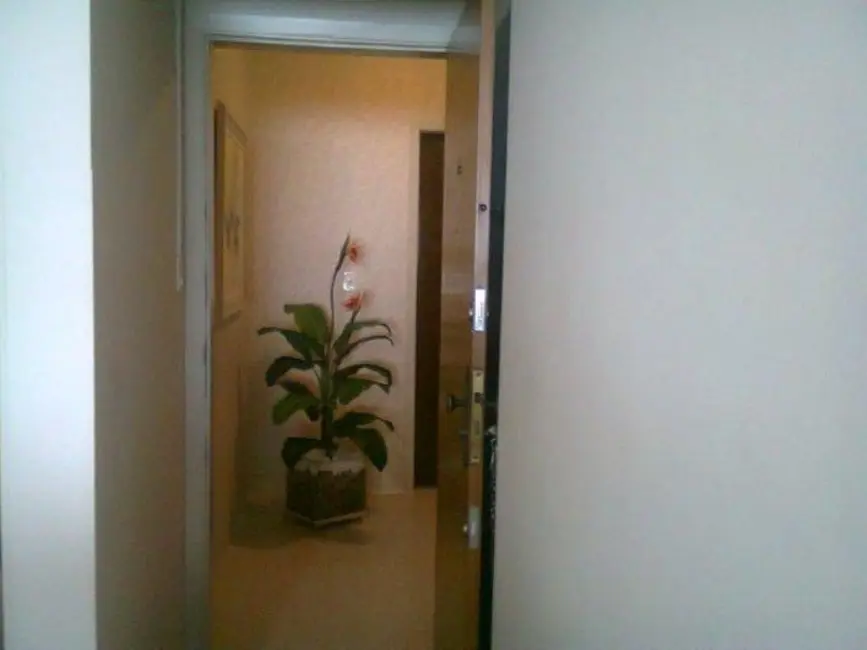 Foto 4 de Apartamento com 3 quartos à venda, 140m2 em Gonzaga, Santos - SP