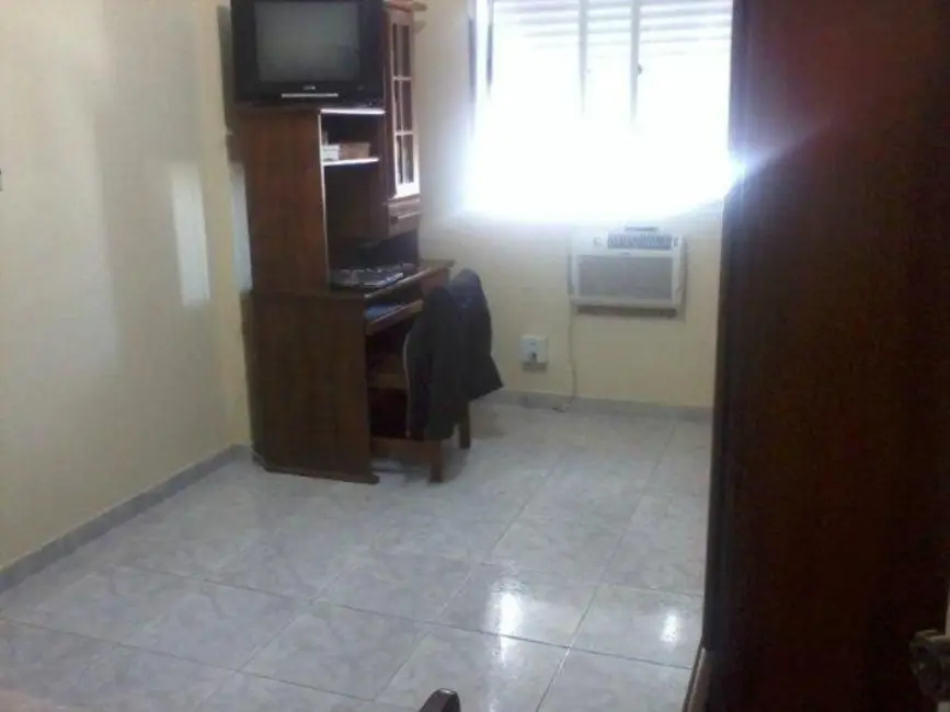 Apartamento com 3 quartos à venda, 136m2 em Ponta da Praia, Santos - SP - imagem 3 Foto 3 de Apartamento com 3 quartos à venda, 136m2 em Ponta da Praia, Santos - SP