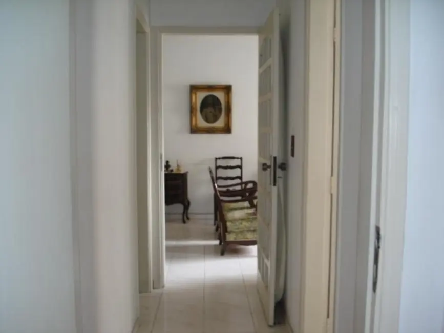 Apartamento com 2 quartos à venda e para alugar, 110m2 em Gonzaga, Santos - SP - imagem 7 Foto 7 de Apartamento com 2 quartos à venda e para alugar, 110m2 em Gonzaga, Santos - SP