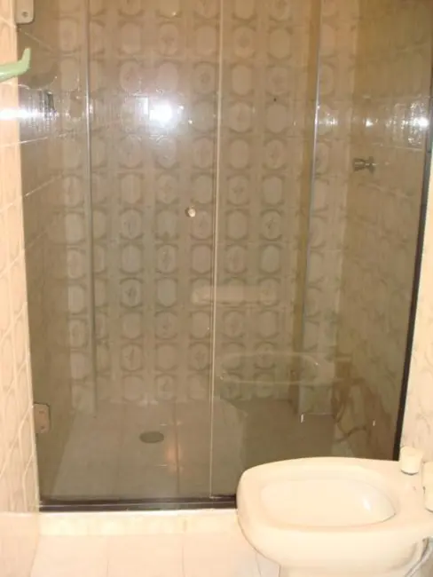 Apartamento com 2 quartos à venda e para alugar, 110m2 em Gonzaga, Santos - SP - imagem 4 Foto 4 de Apartamento com 2 quartos à venda e para alugar, 110m2 em Gonzaga, Santos - SP