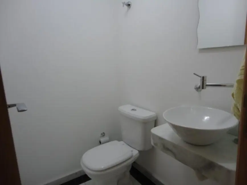 Apartamento com 2 quartos à venda, 80m2 em Gonzaga, Santos - SP - imagem 4 Foto 4 de Apartamento com 2 quartos à venda, 80m2 em Gonzaga, Santos - SP